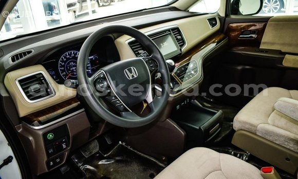 Nunua Imported Honda C Nyeupe Bike ndani ya Import - Dubai nchini Kati Kenya Nunua Imported Honda C Nyeupe Bike ndani ya Import - Dubai nchini Kati Kenya