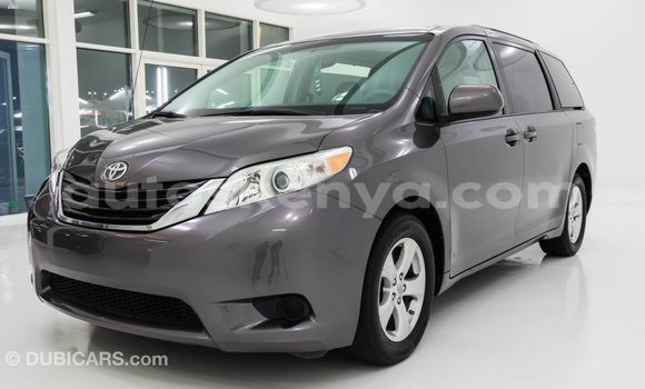 Nunua Imported Toyota Sienna Nyingine Gari ndani ya Import - Dubai nchini Kati Kenya Nunua Imported Toyota Sienna Nyingine Gari ndani ya Import - Dubai nchini Kati Kenya