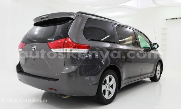 Nunua Imported Toyota Sienna Nyingine Gari ndani ya Import - Dubai nchini Kati Kenya Nunua Imported Toyota Sienna Nyingine Gari ndani ya Import - Dubai nchini Kati Kenya