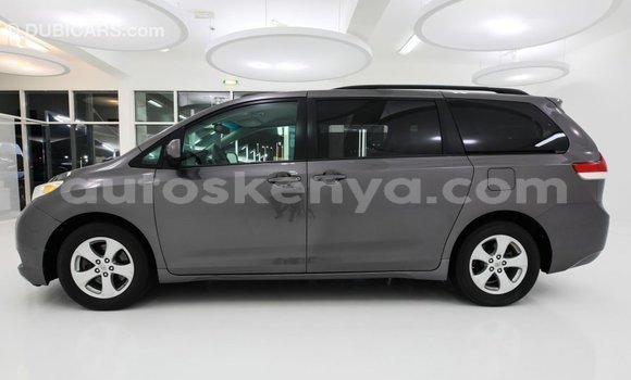 Nunua Imported Toyota Sienna Nyingine Gari ndani ya Import - Dubai nchini Kati Kenya Nunua Imported Toyota Sienna Nyingine Gari ndani ya Import - Dubai nchini Kati Kenya