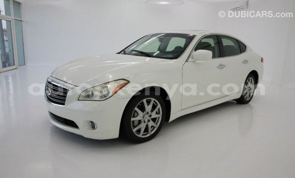 Nunua Imported Infiniti M Nyeupe Gari ndani ya Import - Dubai nchini Kati Kenya Nunua Imported Infiniti M Nyeupe Gari ndani ya Import - Dubai nchini Kati Kenya