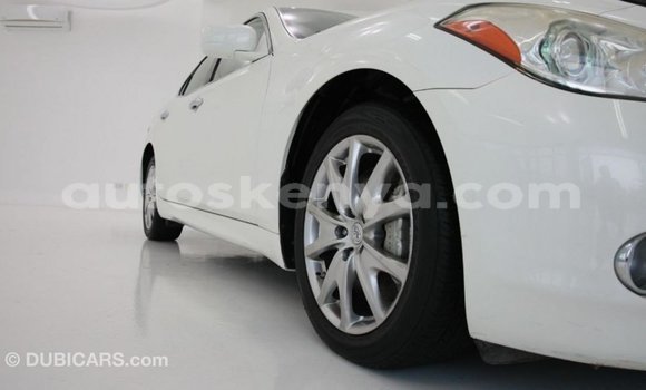 Nunua Imported Infiniti M Nyeupe Gari ndani ya Import - Dubai nchini Kati Kenya Nunua Imported Infiniti M Nyeupe Gari ndani ya Import - Dubai nchini Kati Kenya