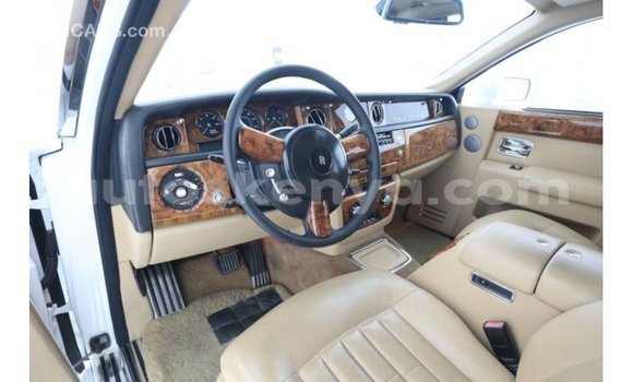 Nunua Imported Rolls-Royce Phantom Nyeupe Gari ndani ya Import - Dubai nchini Kati Kenya Nunua Imported Rolls-Royce Phantom Nyeupe Gari ndani ya Import - Dubai nchini Kati Kenya