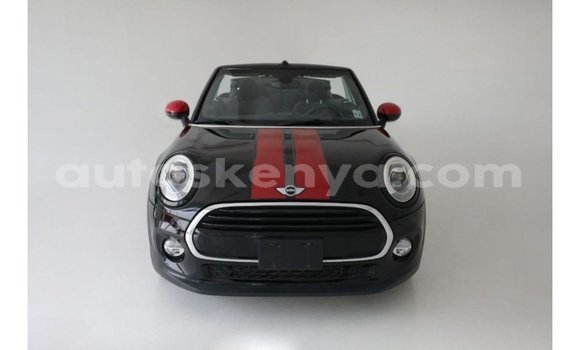 Imported Mini Cooper Black Makiinaa iti Import - Dubai keessatti Central Kenya keessatti