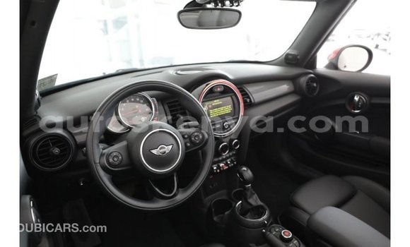 Nunua Imported Mini Cooper Nyeusi Gari ndani ya Import - Dubai nchini Kati Kenya Nunua Imported Mini Cooper Nyeusi Gari ndani ya Import - Dubai nchini Kati Kenya
