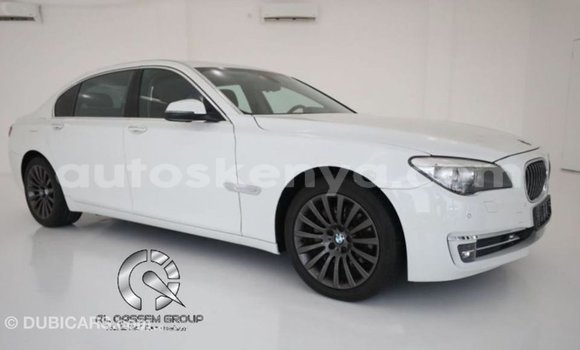 Imported BMW HP White Doqdoqqee iti Import - Dubai keessatti Central Kenya keessatti Imported BMW HP White Doqdoqqee iti Import - Dubai keessatti Central Kenya keessatti
