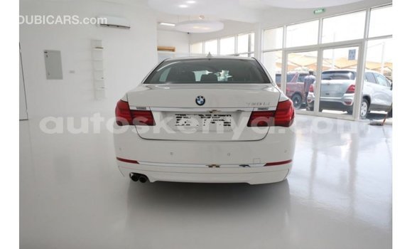 Imported BMW HP White Doqdoqqee iti Import - Dubai keessatti Central Kenya keessatti Imported BMW HP White Doqdoqqee iti Import - Dubai keessatti Central Kenya keessatti