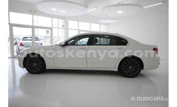 Imported BMW HP White Doqdoqqee iti Import - Dubai keessatti Central Kenya keessatti Imported BMW HP White Doqdoqqee iti Import - Dubai keessatti Central Kenya keessatti