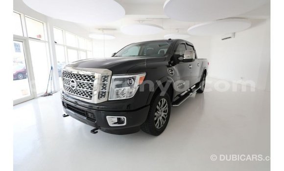 Nunua Imported Nissan Titan Nyeusi Gari ndani ya Import - Dubai nchini Kati Kenya Nunua Imported Nissan Titan Nyeusi Gari ndani ya Import - Dubai nchini Kati Kenya
