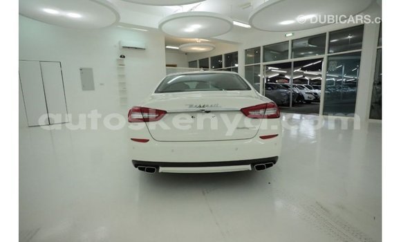Imported Maserati Quattroporte White Makiinaa iti Import - Dubai keessatti Central Kenya keessatti Imported Maserati Quattroporte White Makiinaa iti Import - Dubai keessatti Central Kenya keessatti
