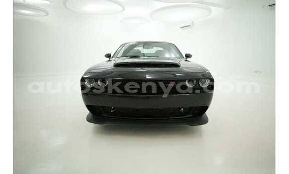 Imported Dodge Challenger Black Makiinaa iti Import - Dubai keessatti Central Kenya keessatti