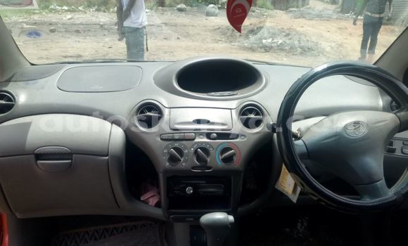 Oofamaa Toyota Vitz Red Makiinaa iti Nairobi keessatti Nairobi keessatti Oofamaa Toyota Vitz Red Makiinaa iti Nairobi keessatti Nairobi keessatti