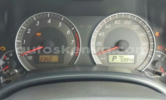 Oofamaa Toyota Fielder White Makiinaa iti Nairobi keessatti Nairobi keessatti Oofamaa Toyota Fielder White Makiinaa iti Nairobi keessatti Nairobi keessatti