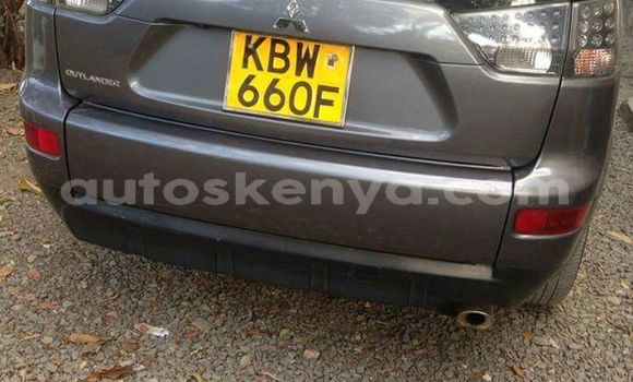 Oofamaa Mitsubishi Outlander Silver Makiinaa iti Nairobi keessatti Nairobi keessatti Oofamaa Mitsubishi Outlander Silver Makiinaa iti Nairobi keessatti Nairobi keessatti