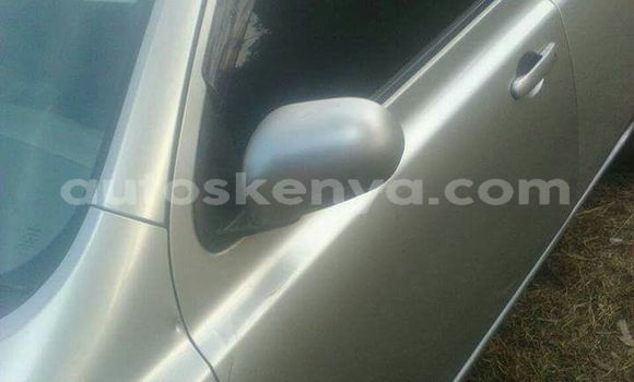Oofamaa Nissan March Silver Makiinaa iti Nairobi keessatti Nairobi keessatti Oofamaa Nissan March Silver Makiinaa iti Nairobi keessatti Nairobi keessatti