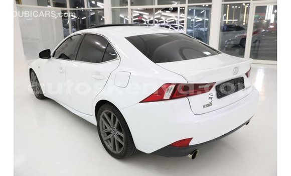 Nunua Imported Lexus IS Nyeupe Gari ndani ya Import - Dubai nchini Kati Kenya Nunua Imported Lexus IS Nyeupe Gari ndani ya Import - Dubai nchini Kati Kenya