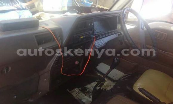 Oofamaa Nissan QD White Makiinaa iti Nairobi keessatti Nairobi keessatti Oofamaa Nissan QD White Makiinaa iti Nairobi keessatti Nairobi keessatti