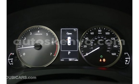 Imported Lexus IS White Makiinaa iti Import - Dubai keessatti Central Kenya keessatti Imported Lexus IS White Makiinaa iti Import - Dubai keessatti Central Kenya keessatti