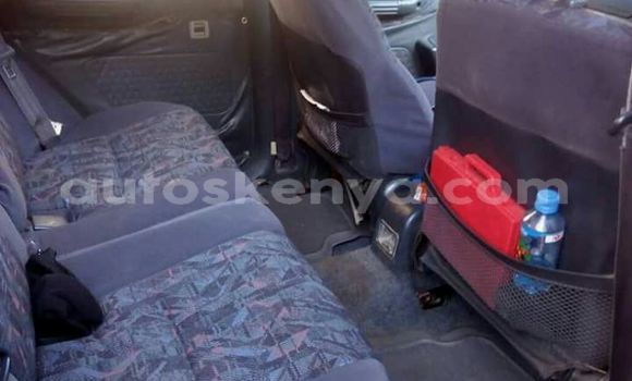 Oofamaa Toyota RAV4 Silver Makiinaa iti Nairobi keessatti Nairobi keessatti Oofamaa Toyota RAV4 Silver Makiinaa iti Nairobi keessatti Nairobi keessatti