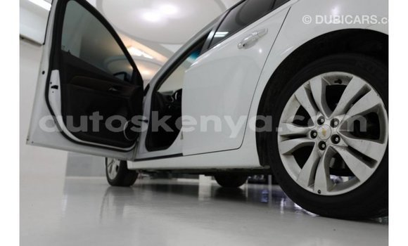 Imported Chevrolet Cruze White Makiinaa iti Import - Dubai keessatti Central Kenya keessatti Imported Chevrolet Cruze White Makiinaa iti Import - Dubai keessatti Central Kenya keessatti