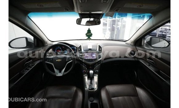 Imported Chevrolet Cruze White Makiinaa iti Import - Dubai keessatti Central Kenya keessatti Imported Chevrolet Cruze White Makiinaa iti Import - Dubai keessatti Central Kenya keessatti