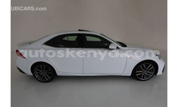 Imported Lexus IS White Makiinaa iti Import - Dubai keessatti Central Kenya keessatti Imported Lexus IS White Makiinaa iti Import - Dubai keessatti Central Kenya keessatti