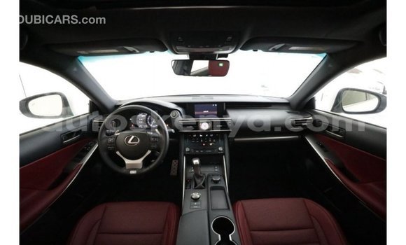 Imported Lexus IS White Makiinaa iti Import - Dubai keessatti Central Kenya keessatti Imported Lexus IS White Makiinaa iti Import - Dubai keessatti Central Kenya keessatti
