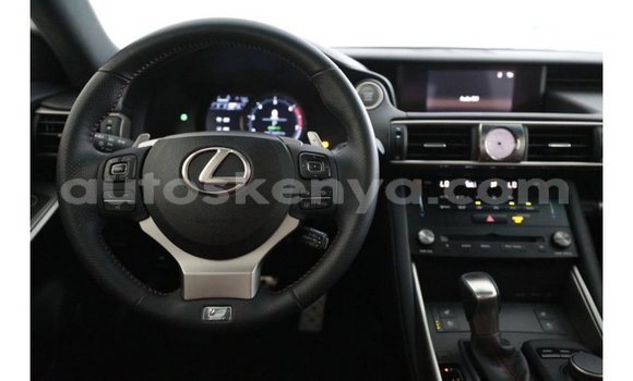 Imported Lexus IS White Makiinaa iti Import - Dubai keessatti Central Kenya keessatti Imported Lexus IS White Makiinaa iti Import - Dubai keessatti Central Kenya keessatti