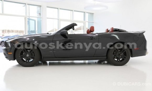 Imported Ford Mustang Black Makiinaa iti Import - Dubai keessatti Central Kenya keessatti Imported Ford Mustang Black Makiinaa iti Import - Dubai keessatti Central Kenya keessatti