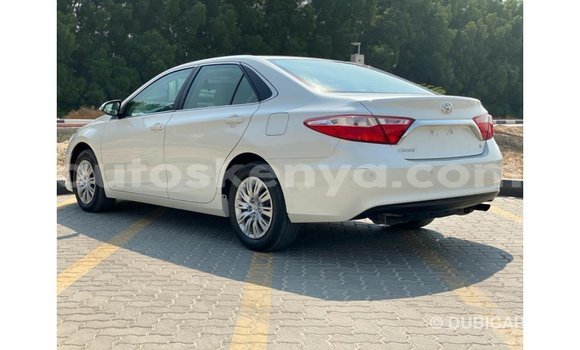Nunua Imported Toyota Camry Nyeupe Gari ndani ya Import - Dubai nchini Kati Kenya Nunua Imported Toyota Camry Nyeupe Gari ndani ya Import - Dubai nchini Kati Kenya