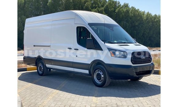 Imported Ford Club Wagon White Makiinaa iti Import - Dubai keessatti Central Kenya keessatti Imported Ford Club Wagon White Makiinaa iti Import - Dubai keessatti Central Kenya keessatti