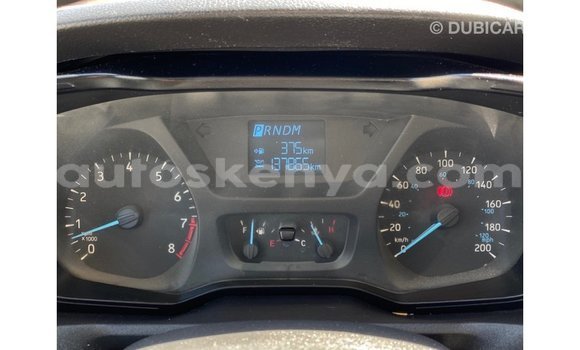 Imported Ford Club Wagon White Makiinaa iti Import - Dubai keessatti Central Kenya keessatti Imported Ford Club Wagon White Makiinaa iti Import - Dubai keessatti Central Kenya keessatti