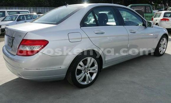 Oofamaa Mercedes‒Benz E–Class Silver Makiinaa iti Nairobi keessatti Nairobi keessatti Oofamaa Mercedes‒Benz E–Class Silver Makiinaa iti Nairobi keessatti Nairobi keessatti