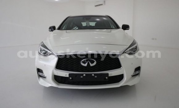 Imported Infiniti Q30 White Makiinaa iti Import - Dubai keessatti Central Kenya keessatti Imported Infiniti Q30 White Makiinaa iti Import - Dubai keessatti Central Kenya keessatti