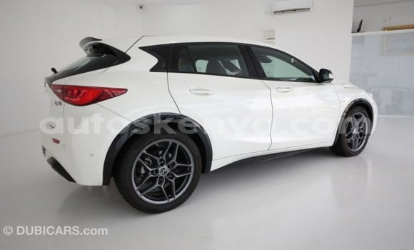Imported Infiniti Q30 White Makiinaa iti Import - Dubai keessatti Central Kenya keessatti Imported Infiniti Q30 White Makiinaa iti Import - Dubai keessatti Central Kenya keessatti