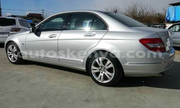 Oofamaa Mercedes‒Benz E–Class Silver Makiinaa iti Nairobi keessatti Nairobi keessatti Oofamaa Mercedes‒Benz E–Class Silver Makiinaa iti Nairobi keessatti Nairobi keessatti