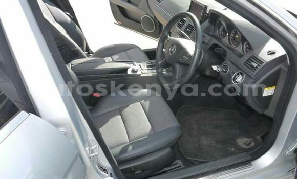 Oofamaa Mercedes‒Benz E–Class Silver Makiinaa iti Nairobi keessatti Nairobi keessatti Oofamaa Mercedes‒Benz E–Class Silver Makiinaa iti Nairobi keessatti Nairobi keessatti