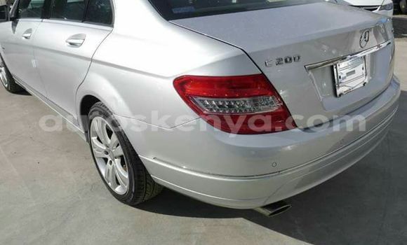 Oofamaa Mercedes‒Benz E–Class Silver Makiinaa iti Nairobi keessatti Nairobi keessatti Oofamaa Mercedes‒Benz E–Class Silver Makiinaa iti Nairobi keessatti Nairobi keessatti