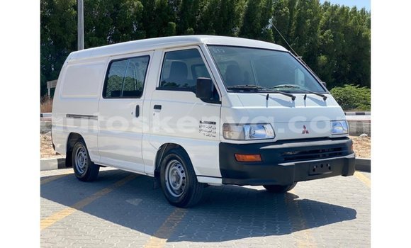 Buy Import Mitsubishi L300 White Car in Import - Dubai in Central Kenya Buy Import Mitsubishi L300 White Car in Import - Dubai in Central Kenya