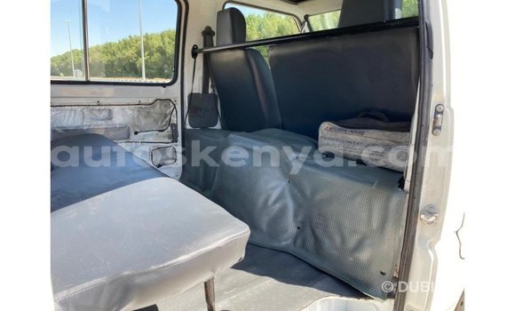 Buy Import Mitsubishi L300 White Car in Import - Dubai in Central Kenya Buy Import Mitsubishi L300 White Car in Import - Dubai in Central Kenya