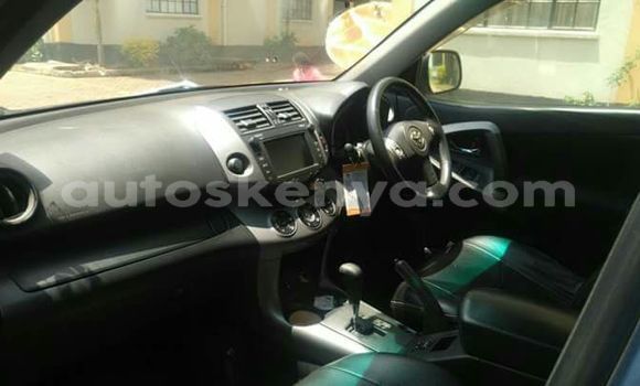 Oofamaa Toyota RAV4 Blue Makiinaa iti Nairobi keessatti Nairobi keessatti Oofamaa Toyota RAV4 Blue Makiinaa iti Nairobi keessatti Nairobi keessatti