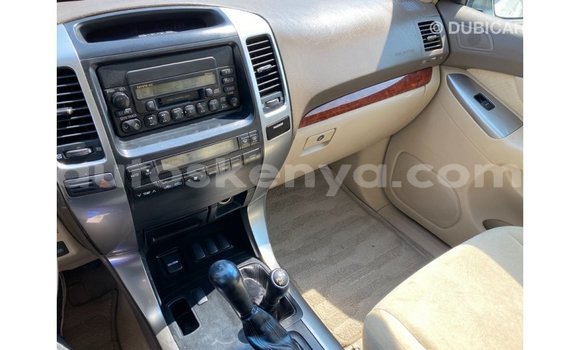Imported Toyota Prado White Makiinaa iti Import - Dubai keessatti Central Kenya keessatti Imported Toyota Prado White Makiinaa iti Import - Dubai keessatti Central Kenya keessatti
