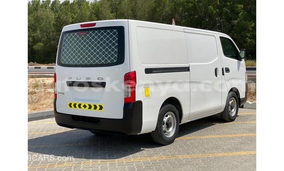 Imported Mitsubishi Fuso White Netiree iti Import - Dubai keessatti Central Kenya keessatti Imported Mitsubishi Fuso White Netiree iti Import - Dubai keessatti Central Kenya keessatti