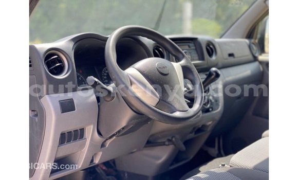 Imported Mitsubishi Fuso White Netiree iti Import - Dubai keessatti Central Kenya keessatti Imported Mitsubishi Fuso White Netiree iti Import - Dubai keessatti Central Kenya keessatti