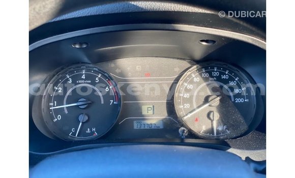 Imported Toyota Hilux White Makiinaa iti Import - Dubai keessatti Central Kenya keessatti Imported Toyota Hilux White Makiinaa iti Import - Dubai keessatti Central Kenya keessatti