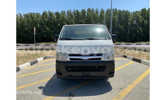 Buy Import Toyota Hiace White Car in Import - Dubai in Central Kenya Buy Import Toyota Hiace White Car in Import - Dubai in Central Kenya