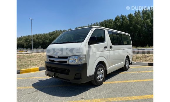 Buy Import Toyota Hiace White Car in Import - Dubai in Central Kenya Buy Import Toyota Hiace White Car in Import - Dubai in Central Kenya