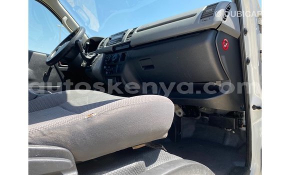 Buy Import Toyota Hiace White Car in Import - Dubai in Central Kenya Buy Import Toyota Hiace White Car in Import - Dubai in Central Kenya