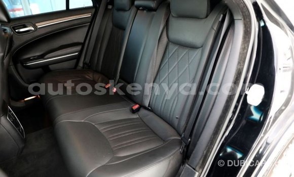Nunua Imported Chrysler 300 Nyeusi Gari ndani ya Import - Dubai nchini Kati Kenya Nunua Imported Chrysler 300 Nyeusi Gari ndani ya Import - Dubai nchini Kati Kenya
