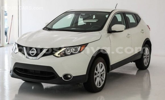 Nunua Imported Nissan Rogue Nyeupe Gari ndani ya Import - Dubai nchini Kati Kenya Nunua Imported Nissan Rogue Nyeupe Gari ndani ya Import - Dubai nchini Kati Kenya
